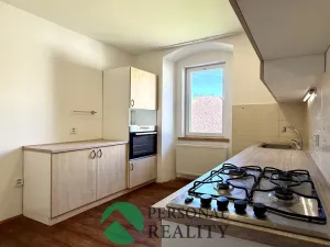 Pronájem bytu 2+1, Lázně Kynžvart, Malé nám., 42 m2