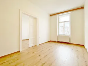 Pronájem bytu 3+1, Praha - Libeň, Sokolovská, 79 m2