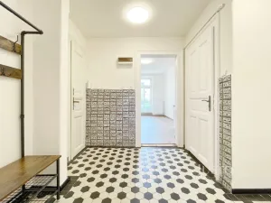 Pronájem bytu 3+1, Praha - Libeň, Sokolovská, 79 m2