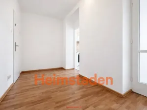 Pronájem bytu 1+1, Ostrava - Poruba, náměstí Vítězslava Nováka, 35 m2