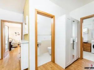 Prodej bytu 3+kk, Praha - Třeboradice, Špeciánova, 74 m2