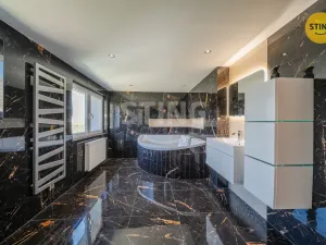 Prodej rodinného domu, Vělopolí, 240 m2