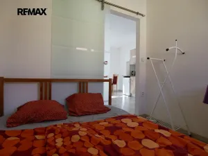Pronájem bytu 1+kk, Brno, Gallašova, 27 m2