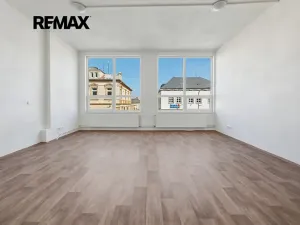 Pronájem obchodního prostoru, Nový Bor, Tř. T. G. Masaryka, 55 m2