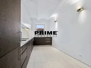 Pronájem bytu 3+1, Praha - Bubeneč, U akademie, 130 m2
