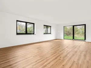 Prodej rodinného domu, Rostoklaty - Nová Ves II, 190 m2