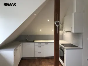 Pronájem bytu 2+kk, Olomouc, tř. Míru, 67 m2