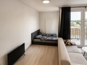 Pronájem bytu 1+kk, Praha - Malešice, Sazečská, 34 m2