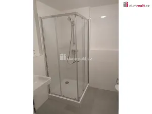 Pronájem bytu 1+kk, Praha - Libeň, Nad Kolčavkou, 30 m2