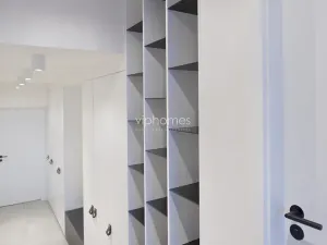Pronájem bytu 2+kk, Praha - Vinohrady, náměstí Jiřího z Poděbrad, 160 m2