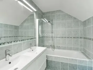 Pronájem vily, Praha - Nebušice, K parku, 197 m2