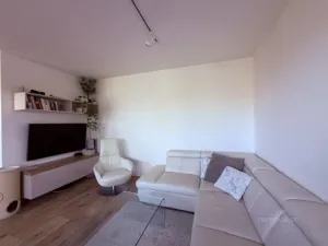 Pronájem rodinného domu, Brno - Řečkovice, Terezy Novákové, 244 m2