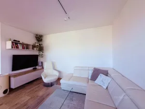 Pronájem rodinného domu, Brno - Řečkovice, Terezy Novákové, 244 m2