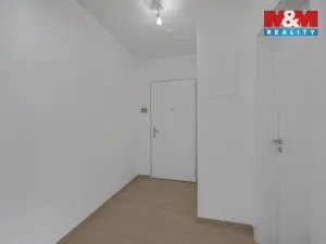 Pronájem bytu 1+kk, Praha, 32 m2