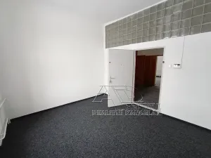 Pronájem kanceláře, České Budějovice, Kanovnická, 132 m2