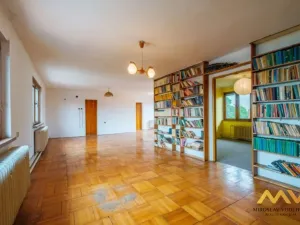 Prodej rodinného domu, Hradec Králové - Kukleny, Zelená, 218 m2