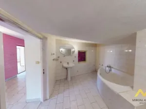 Prodej rodinného domu, Hradec Králové - Kukleny, Zelená, 218 m2