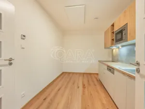 Pronájem kanceláře, Buštěhrad, Žižkova, 32 m2