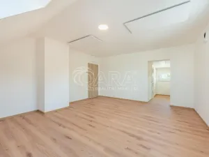 Pronájem bytu 1+kk, Buštěhrad, Žižkova, 30 m2