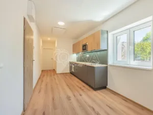 Pronájem bytu 2+kk, Buštěhrad, Žižkova, 70 m2