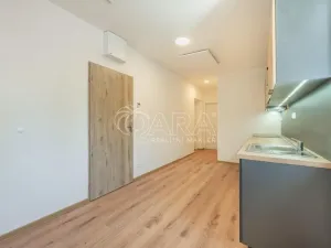 Pronájem bytu 2+kk, Buštěhrad, Žižkova, 70 m2
