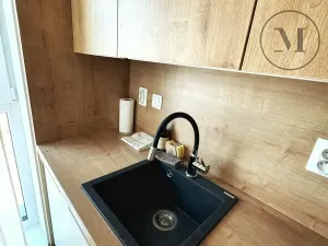 Pronájem bytu 1+kk, České Budějovice, Nádražní, 22 m2