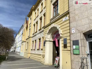 Pronájem kanceláře, Břeclav, náměstí T. G. Masaryka, 94 m2