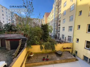 Prodej bytu 3+1, Praha - Vinohrady, náměstí Jiřího z Lobkovic, 92 m2