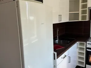 Pronájem bytu 1+1, Praha - Záběhlice, Zvonková, 36 m2