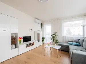 Prodej bytu 2+kk, Praha - Michle, V dolině, 51 m2
