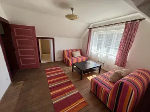 Prodej chalupy, Roztoky, 108 m2
