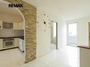 Prodej bytu 3+1, Čáslav, Husova, 63 m2