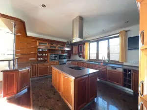 Pronájem rodinného domu, Klínec, 345 m2