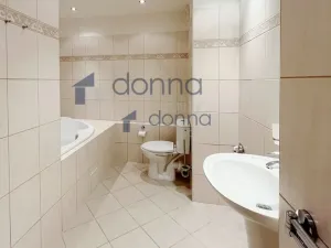 Pronájem bytu 3+kk, Praha, Bítovská, 75 m2