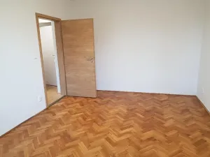 Pronájem bytu 1+1, Žďár nad Sázavou, Nerudova, 34 m2