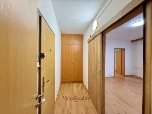 Pronájem bytu 2+1, Olomouc, Rožňavská, 44 m2