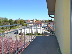 Pronájem bytu 2+kk, Smiřice, Nádražní, 44 m2