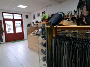 Pronájem obchodního prostoru, Kladno, Komenského, 100 m2
