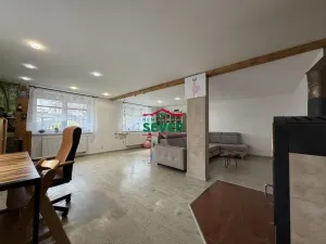 Prodej rodinného domu, Hrušovany, 208 m2