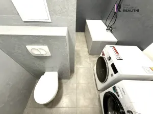 Prodej bytu 3+1, Sokolov, Kosmonautů, 77 m2