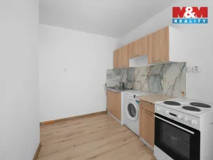 Prodej bytu 3+1, Krupka - Maršov, Dukelských hrdinů, 68 m2