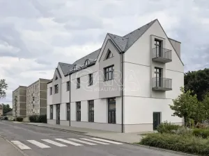 Prodej bytu 2+kk, Velvary, Chržínská, 48 m2