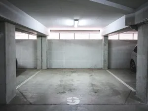 Pronájem bytu 2+kk, Brno, Zderadova, 58 m2