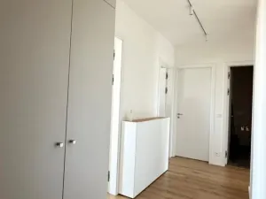 Pronájem bytu 3+kk, Praha - Hostivař, U hostivařského nádraží, 126 m2