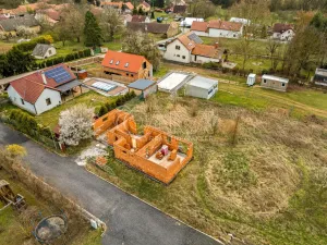 Prodej pozemku pro bydlení, Liteň - Běleč, Karlštejnská, 949 m2