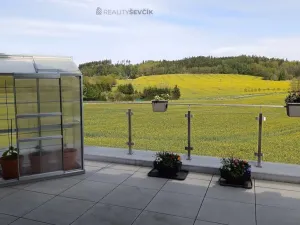 Pronájem bytu 2+kk, Hluboká nad Vltavou, Karla Čapka, 51 m2