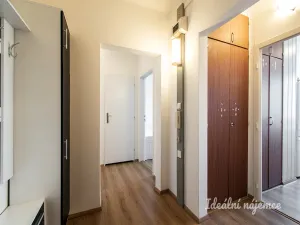 Pronájem bytu 1+1, Praha - Chodov, Valentova, 42 m2