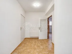 Pronájem komerční nemovitosti, Hostomice, Tyršovo náměstí, 290 m2