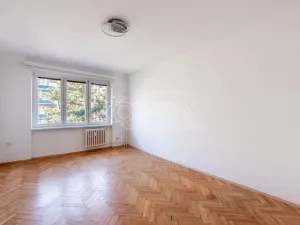 Pronájem bytu 2+1, Praha - Vršovice, Gruzínská, 53 m2