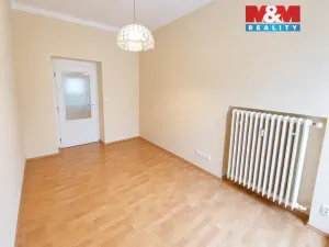 Pronájem bytu 4+kk, Praha, Biskupcova, 96 m2